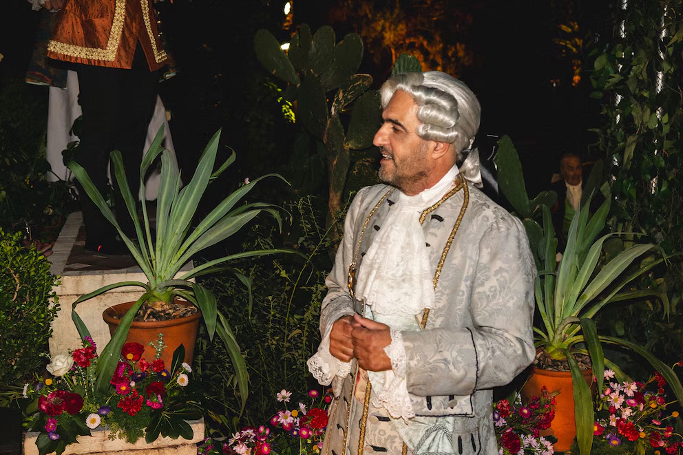 Walter D’Aloia Criado, Presidente de la Asociación de Amigos del Fernandez Blanco se disfrazó de un virrey que nunca se&nbsp;fue