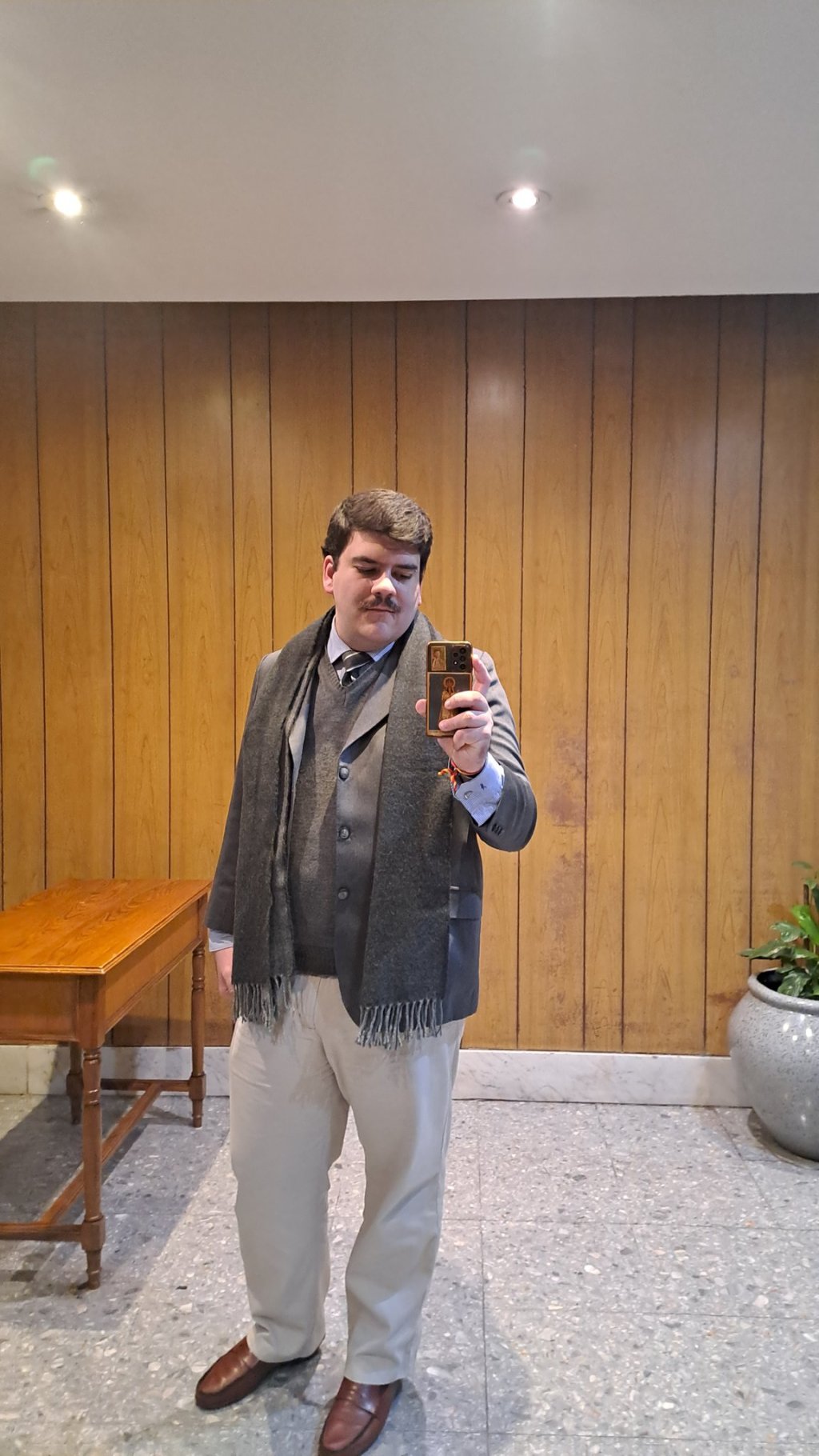 Castos y con Ricotita: La Misa Mística Invertida del Gordo Dan y Ciro Andrés Patiño, Monje Libertario de&nbsp;Clausura