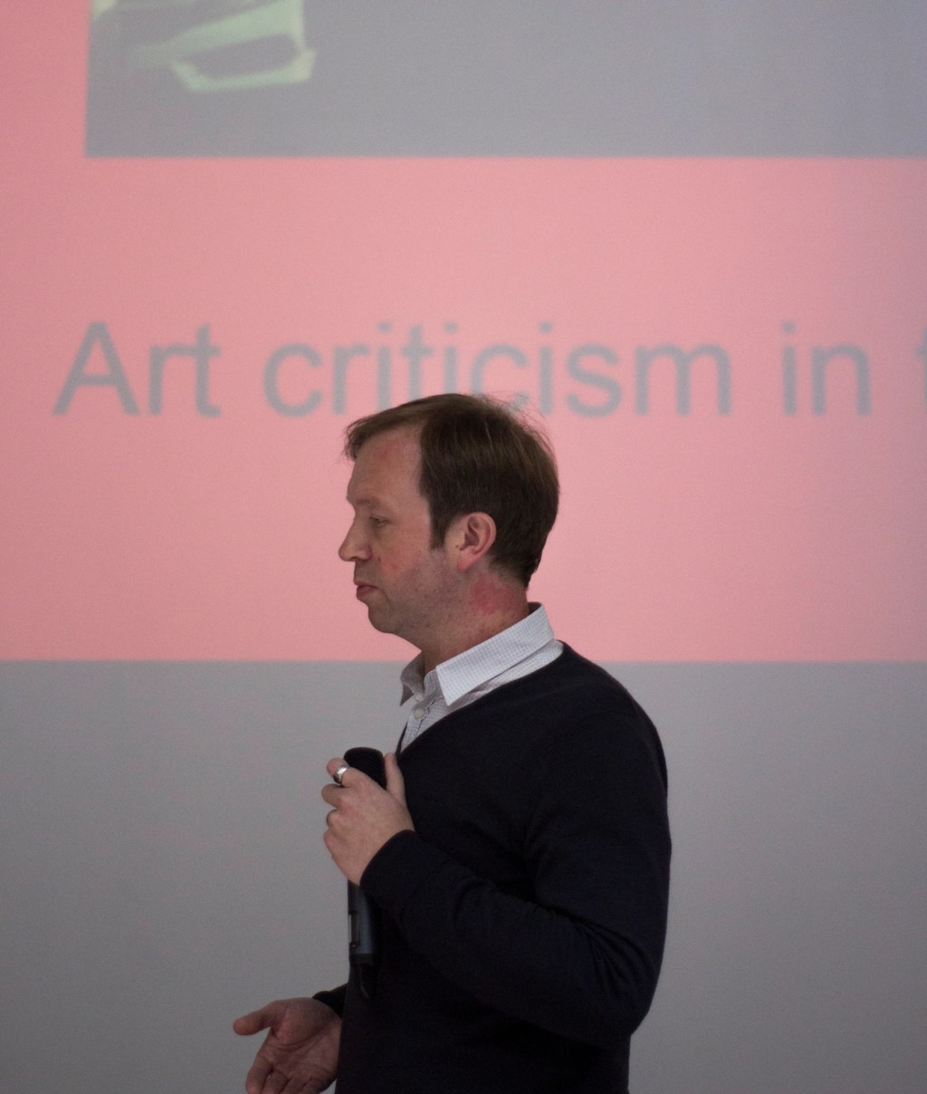 JJ Charlesworth and the Swan Song of the Imperial Pretensions of British Criticism (eng) O ‘el Canto del Cisne de las Pretensiones Imperiales de la Crítica de arte Británica’&nbsp;(esp)